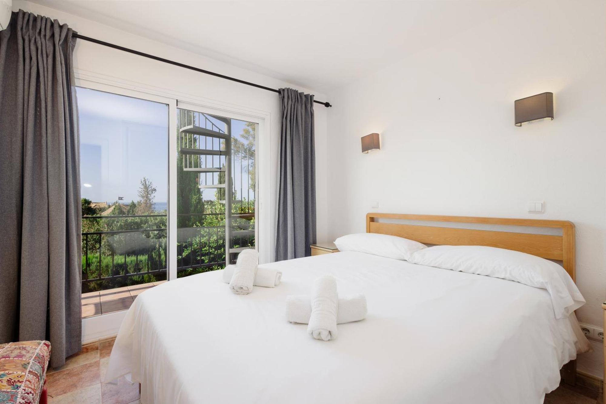 Ferienhaus Cozy At The In Costabella,